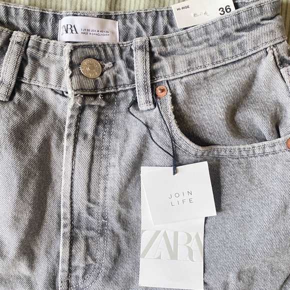 ZARA denim shorts - Picture 2 of 3